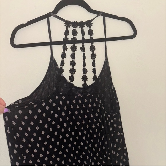 American Eagle, Black Tank Top Open Back, Size Extra Large - Picture 3 of 5